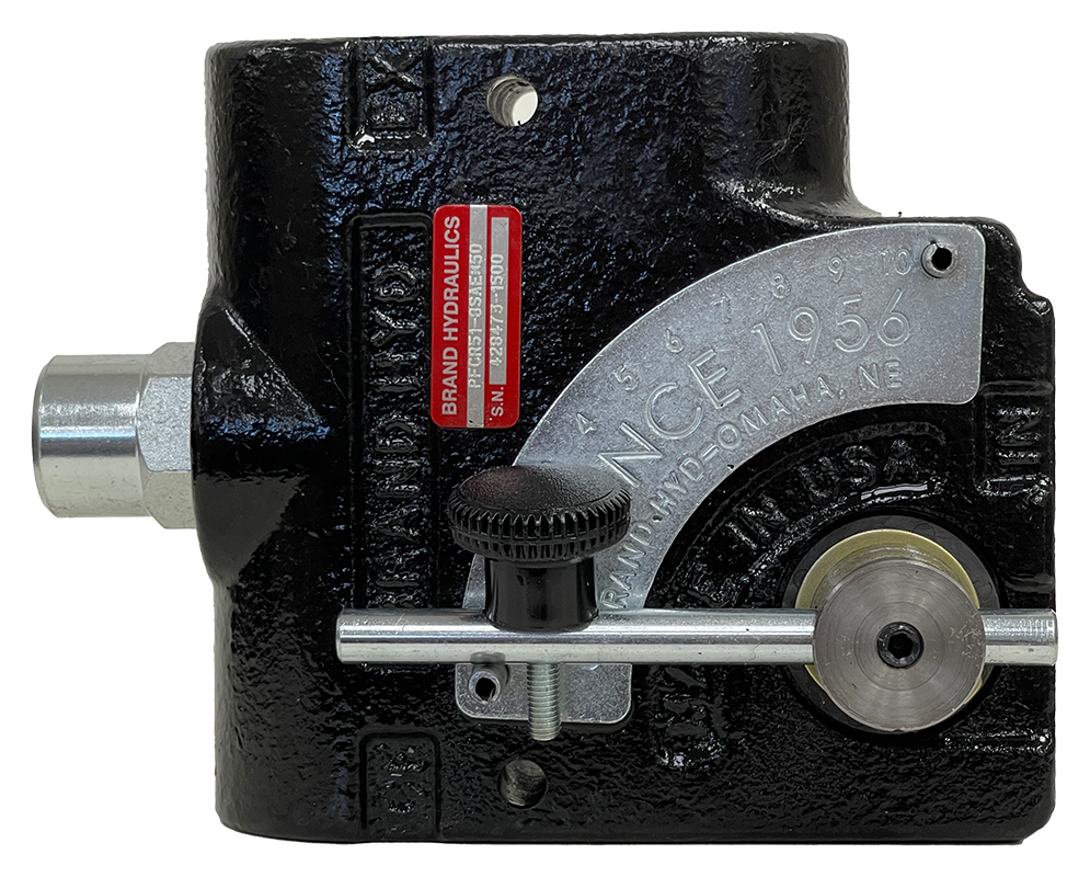PFCR51-8SAE*50 (Brand 16 GPM Pressure Compensated Flow Control c/w relief - 8 SAE ports -...|Brand 16 GPM Pressure Compensated Flow Control c/w relief - 8 SAE ports - black