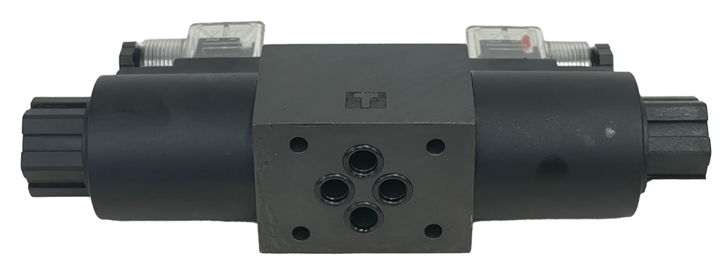 DSG-02-3C3-D12-DL|D03 valve, 3 position, all ports open, 12VDC DIN connection