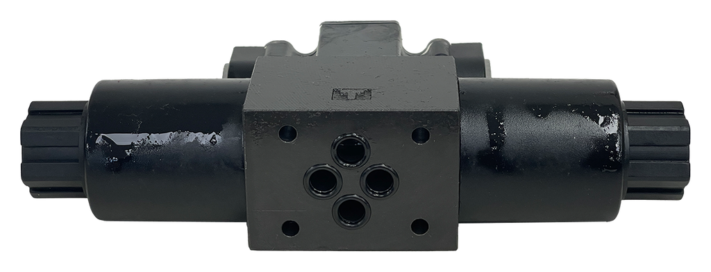 DSG-02-3C4-A120-LW|D03 valve, 3 position, AB to T P port closed 120VAC wire box
