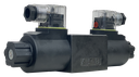 DSG-02-3C60-A120-DL|D03 valve, 3 position, P to T A and B closed 120VAC DIN connection