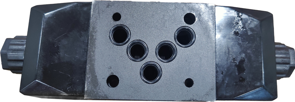 AHD-G03-3C4-20|3/8" valve size; din type; 315 bar max operating pressure; 70-160 allowable back pressure; 120 L/min max flow; 240 RF120 conversion frequency; spring offset, 3 position