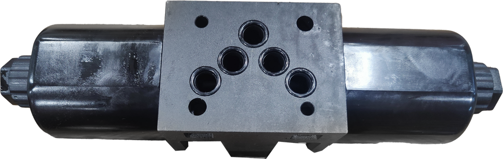 AHD-G03-3C2-10|3/8" valve size; box type; 315 bar max operating pressure; 70-160 allowable back pressure; 120 L/min max flow; 240 RF120 conversion frequency; spring offset, 3 position