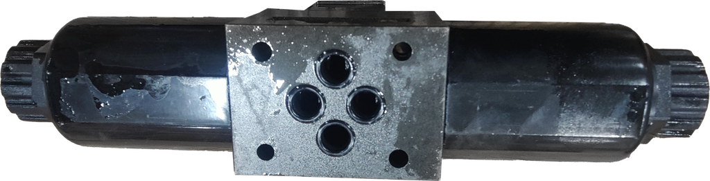AHD-G02-3C2-10|1/4" valve size; box type; 315 bar max operating pressure; 70-160 allowable back pressure; 60 L/min max flow; 300 RF120 conversion frequency; spring offset, 3 position
