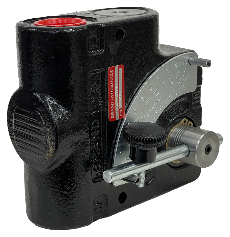 PFC51-12SAE (Brand 30 GPM Pressure Compensated Flow Control, 12 SAE ports - Painted Black)